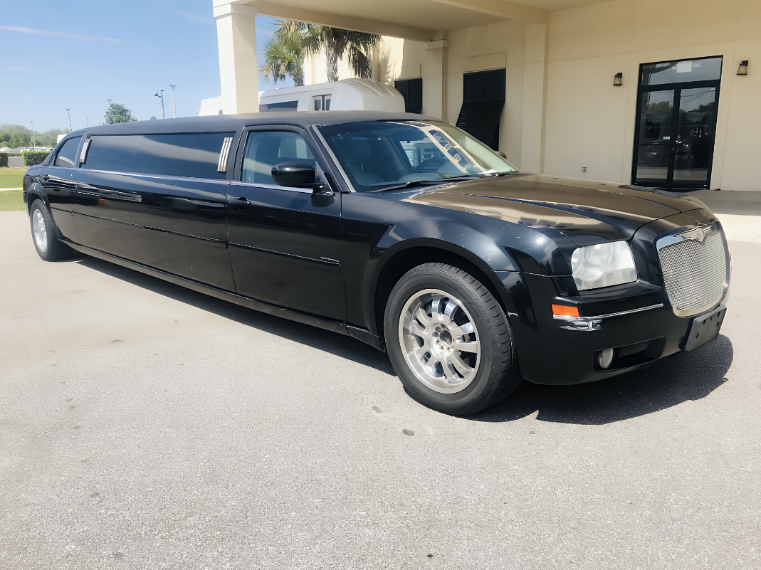 Chrysler 300 Stretch Limousine