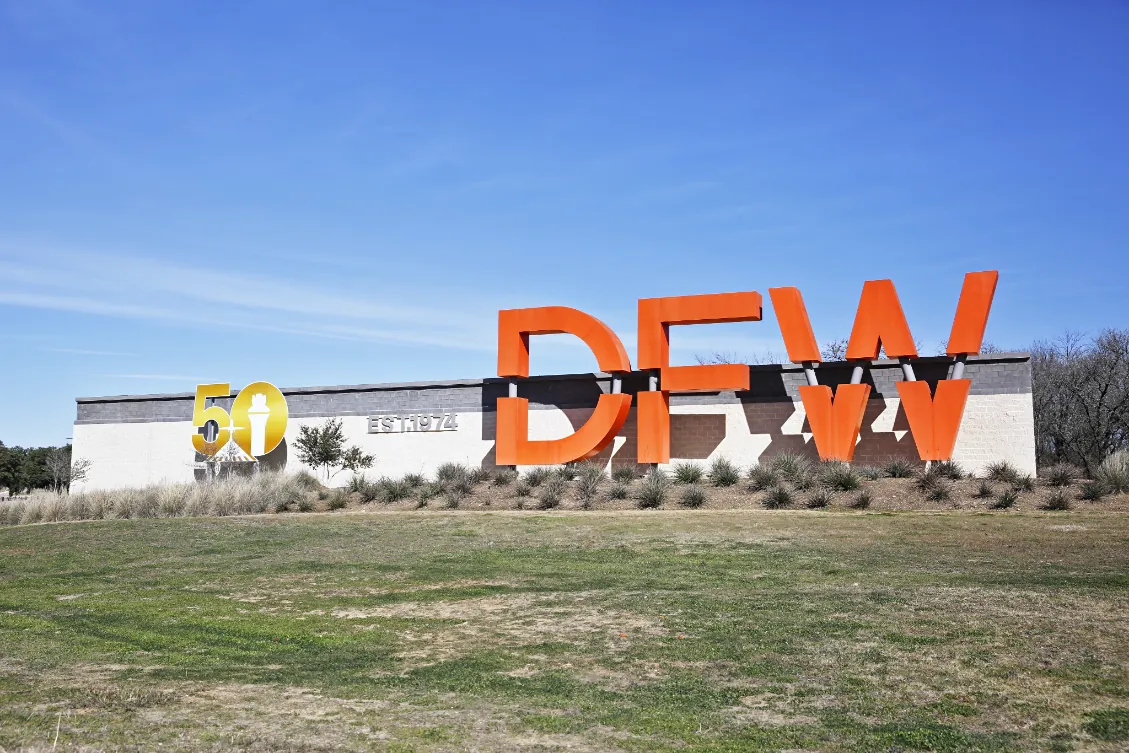 DFW Airport terminal entrance for black car service from Grapevine TX -- just 3 miles via TX-114 and International Parkway